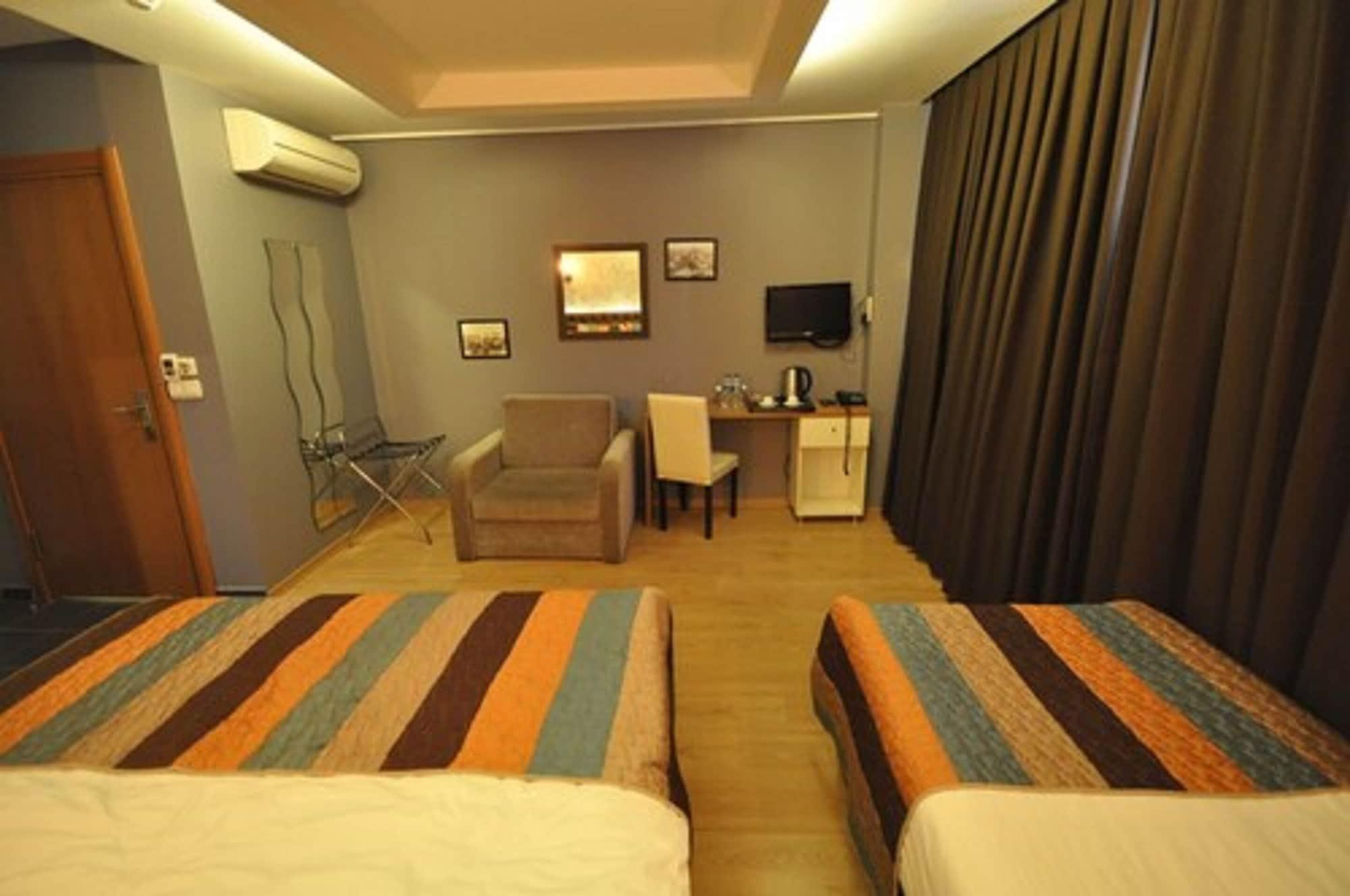 Retropera Hotel Provincia di Provincia di Istanbul Esterno foto